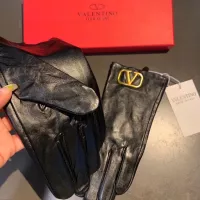 Cheap Valentino Gloves For Women #1379169 Replica Wholesale [$64.00 USD] [ITEM#1379169] on Replica Valentino Gloves