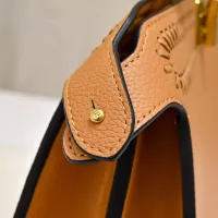 Cheap Fendi AAA Quality Handbags For Women #1380645 Replica Wholesale [$205.00 USD] [ITEM#1380645] on Replica Fendi AAA Quality Handbags