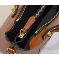 Cheap Fendi AAA Quality Messenger Bags For Women #1380704 Replica Wholesale [$160.00 USD] [ITEM#1380704] on Replica Fendi AAA Quality Messenger Bags