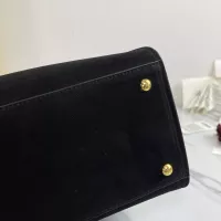 Cheap Fendi AAA Quality Handbags For Women #1380753 Replica Wholesale [$160.00 USD] [ITEM#1380753] on Replica Fendi AAA Quality Handbags