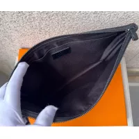Cheap Louis Vuitton AAA Quality Daily Pouches For Unisex #1381242 Replica Wholesale [$98.00 USD] [ITEM#1381242] on Replica Louis Vuitton AAA Quality Pouches