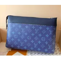 Cheap Louis Vuitton AAA Quality Toilet Pouches For Unisex #1381316 Replica Wholesale [$115.00 USD] [ITEM#1381316] on Replica Louis Vuitton AAA Quality Pouches