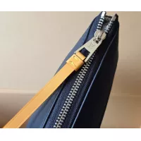 Cheap Louis Vuitton AAA Quality Toilet Pouches For Unisex #1381316 Replica Wholesale [$115.00 USD] [ITEM#1381316] on Replica Louis Vuitton AAA Quality Pouches