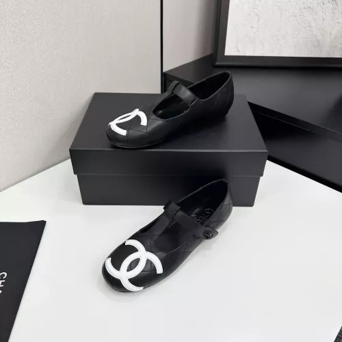 Chanel Flat Shoes For Women #1382025