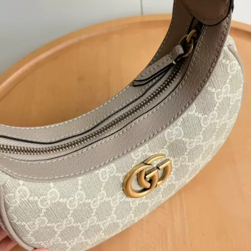 Cheap Gucci AAA Quality Handbags For Women #1382145 Replica Wholesale [$72.00 USD] [ITEM#1382145] on Replica Gucci AAA Quality Handbags