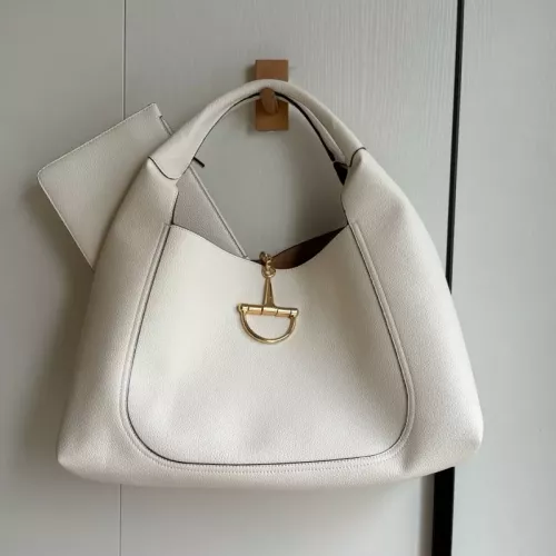 Cheap Gucci AAA Quality Handbags For Women #1382150 Replica Wholesale [$92.00 USD] [ITEM#1382150] on Replica Gucci AAA Quality Handbags