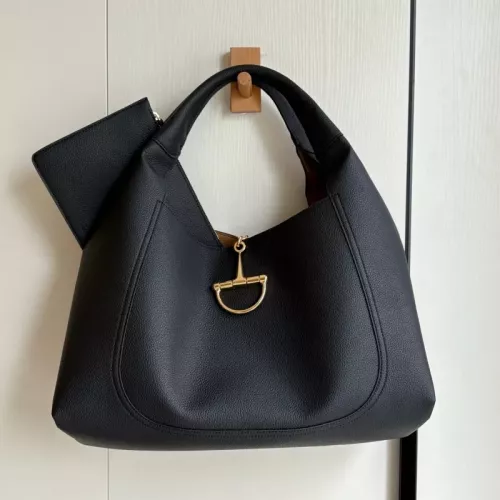 Cheap Gucci AAA Quality Handbags For Women #1382152 Replica Wholesale [$92.00 USD] [ITEM#1382152] on Replica Gucci AAA Quality Handbags