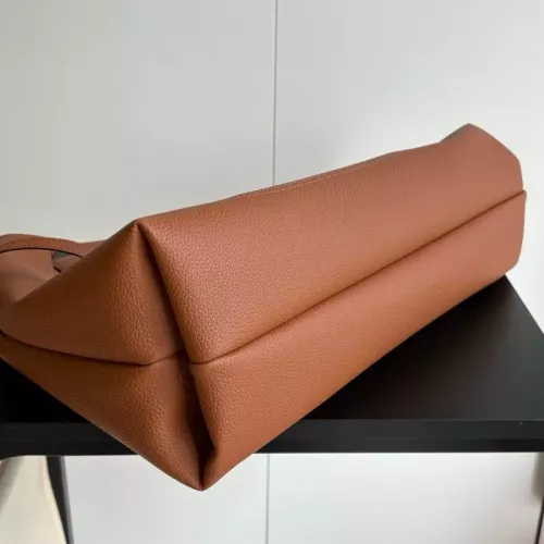 Cheap Gucci AAA Quality Handbags For Women #1382155 Replica Wholesale [$92.00 USD] [ITEM#1382155] on Replica Gucci AAA Quality Handbags