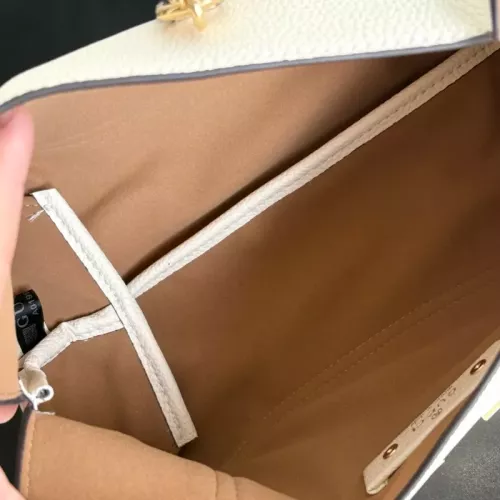 Cheap Gucci AAA Quality Handbags For Women #1382165 Replica Wholesale [$76.00 USD] [ITEM#1382165] on Replica Gucci AAA Quality Handbags