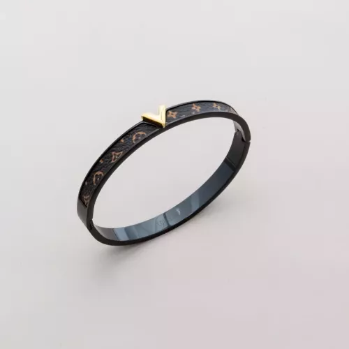 Louis Vuitton LV Bracelets For Women #1382336
