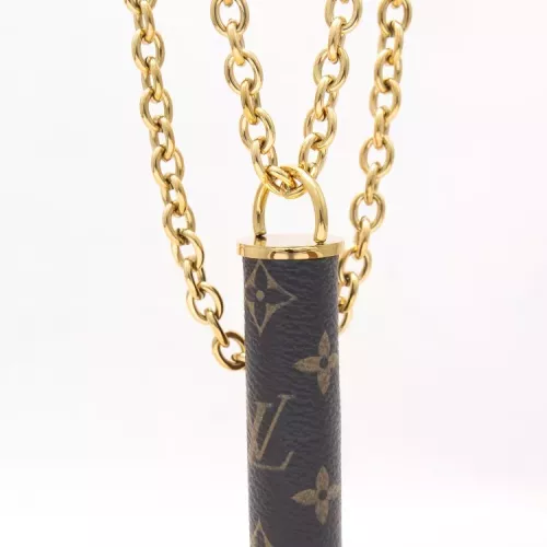 Cheap Louis Vuitton Necklaces In Gold For Women #1382350 Replica Wholesale [$25.00 USD] [ITEM#1382350] on Replica Louis Vuitton Necklaces