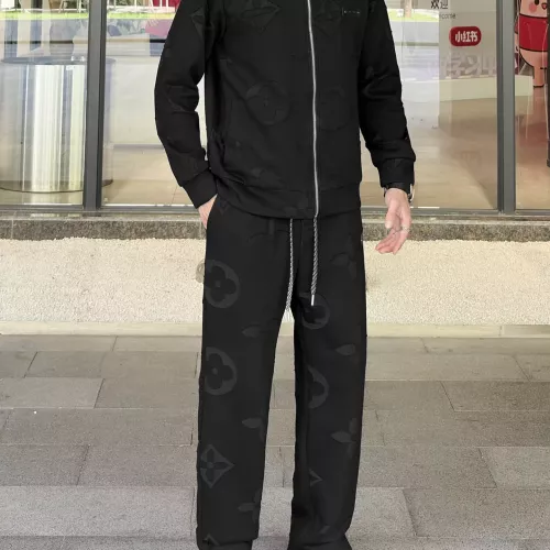 Louis Vuitton LV Tracksuits Long Sleeved For Men #1382366