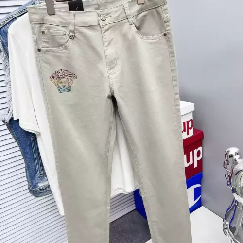 Cheap Versace Jeans For Men #1382879 Replica Wholesale [$68.00 USD] [ITEM#1382879] on Replica Versace Jeans