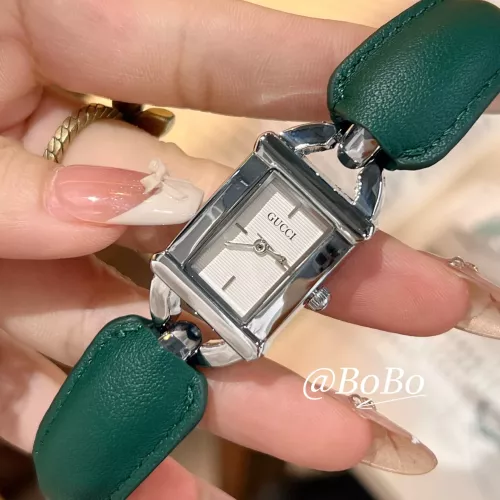 Gucci Watches #1383164