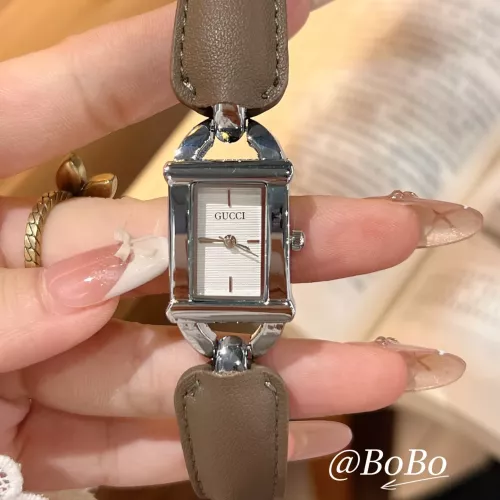 Gucci Watches #1383165