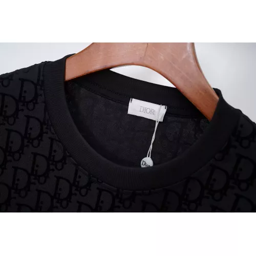 Cheap Christian Dior T-Shirts Short Sleeved For Unisex #1383174 Replica Wholesale [$34.00 USD] [ITEM#1383174] on Replica Christian Dior T-Shirts
