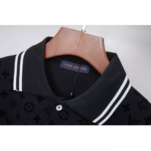 Cheap Louis Vuitton LV T-Shirts Short Sleeved For Men #1383184 Replica Wholesale [$42.00 USD] [ITEM#1383184] on Replica Louis Vuitton LV T-Shirts
