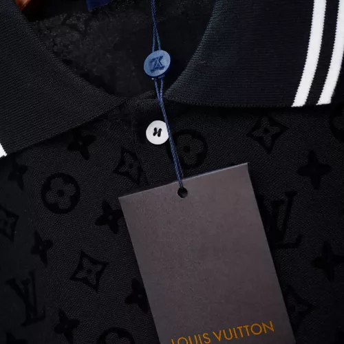 Cheap Louis Vuitton LV T-Shirts Short Sleeved For Men #1383184 Replica Wholesale [$42.00 USD] [ITEM#1383184] on Replica Louis Vuitton LV T-Shirts