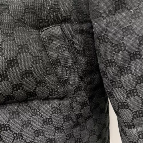 Cheap Balenciaga Down Feather Coat Long Sleeved For Men #1383567 Replica Wholesale [$105.00 USD] [ITEM#1383567] on Replica Balenciaga Down Feather Coat