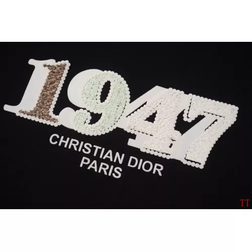 Cheap Christian Dior T-Shirts Short Sleeved For Unisex #1383832 Replica Wholesale [$32.00 USD] [ITEM#1383832] on Replica Christian Dior T-Shirts