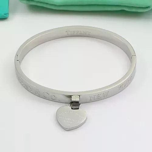 Tiffany Bracelets #1383930