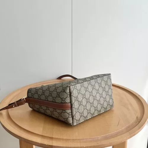 Cheap Gucci AAA Quality Messenger Bags For Women #1384161 Replica Wholesale [$72.00 USD] [ITEM#1384161] on Replica Gucci AAA Quality Messenger Bags