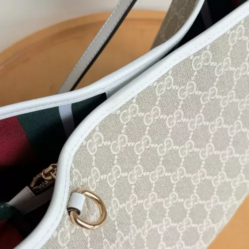 Cheap Gucci AAA Quality Messenger Bags For Women #1384165 Replica Wholesale [$76.00 USD] [ITEM#1384165] on Replica Gucci AAA Quality Messenger Bags