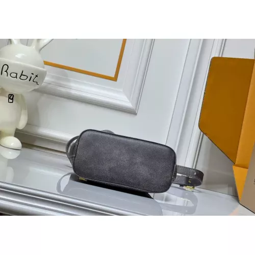 Cheap Louis Vuitton AAA Quality Handbags For Women #1384210 Replica Wholesale [$68.00 USD] [ITEM#1384210] on Replica Louis Vuitton AAA Quality Handbags