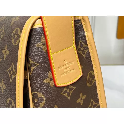 Cheap Louis Vuitton AAA Quality Messenger Bags For Unisex #1384307 Replica Wholesale [$72.00 USD] [ITEM#1384307] on Replica Louis Vuitton AAA Quality Messenger Bags