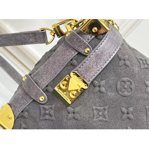 Cheap Louis Vuitton AAA Quality Messenger Bags For Women #1384327 Replica Wholesale [$72.00 USD] [ITEM#1384327] on Replica Louis Vuitton AAA Quality Messenger Bags