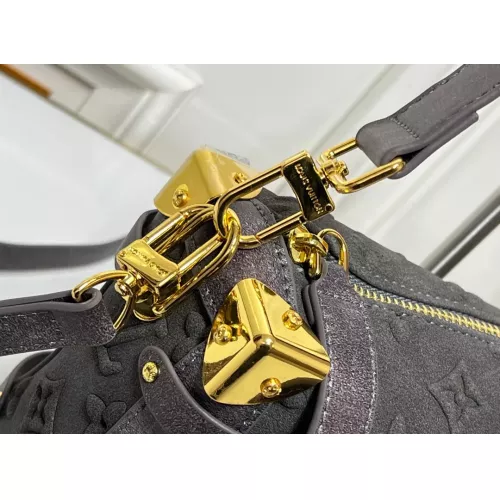 Cheap Louis Vuitton AAA Quality Messenger Bags For Women #1384327 Replica Wholesale [$72.00 USD] [ITEM#1384327] on Replica Louis Vuitton AAA Quality Messenger Bags