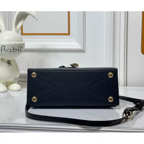 Cheap Louis Vuitton AAA Quality Messenger Bags For Women #1384509 Replica Wholesale [$72.00 USD] [ITEM#1384509] on Replica Louis Vuitton AAA Quality Messenger Bags