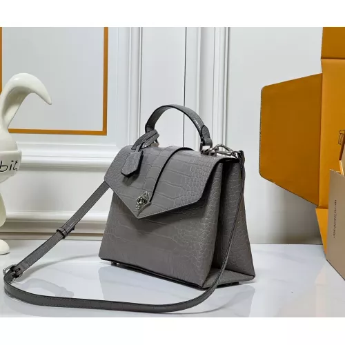 Cheap Louis Vuitton AAA Quality Messenger Bags For Women #1384511 Replica Wholesale [$72.00 USD] [ITEM#1384511] on Replica Louis Vuitton AAA Quality Messenger Bags