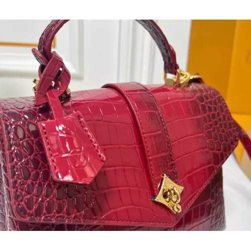 Cheap Louis Vuitton AAA Quality Messenger Bags For Women #1384512 Replica Wholesale [$72.00 USD] [ITEM#1384512] on Replica Louis Vuitton AAA Quality Messenger Bags