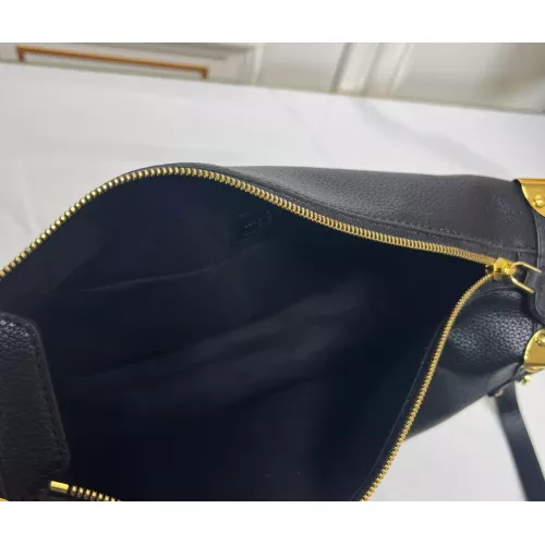 Cheap Louis Vuitton AAA Quality Messenger Bags For Women #1384519 Replica Wholesale [$72.00 USD] [ITEM#1384519] on Replica Louis Vuitton AAA Quality Messenger Bags