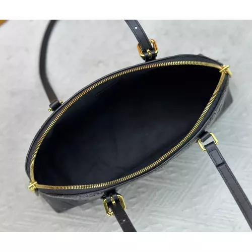 Cheap Louis Vuitton AAA Quality Shoulder Bags For Unisex #1384539 Replica Wholesale [$64.00 USD] [ITEM#1384539] on Replica Louis Vuitton AAA Quality Shoulder Bags