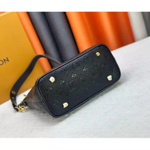 Cheap Louis Vuitton AAA Quality Handbags For Women #1384549 Replica Wholesale [$72.00 USD] [ITEM#1384549] on Replica Louis Vuitton AAA Quality Handbags