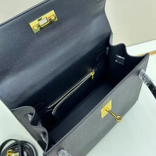 Cheap Hermes AAA Quality Handbags For Women #1384804 Replica Wholesale [$92.00 USD] [ITEM#1384804] on Replica Hermes AAA Quality Handbags