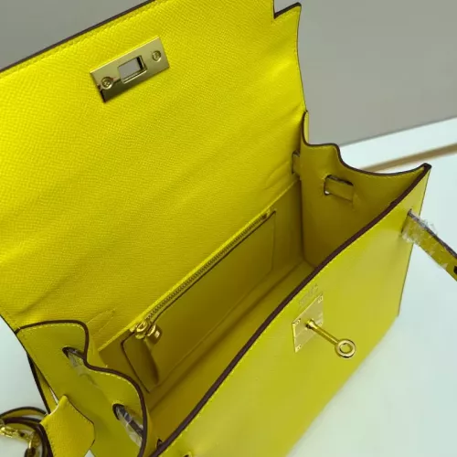 Cheap Hermes AAA Quality Handbags For Women #1384813 Replica Wholesale [$92.00 USD] [ITEM#1384813] on Replica Hermes AAA Quality Handbags