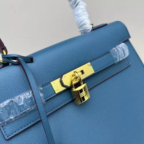 Cheap Hermes AAA Quality Handbags For Women #1384826 Replica Wholesale [$92.00 USD] [ITEM#1384826] on Replica Hermes AAA Quality Handbags