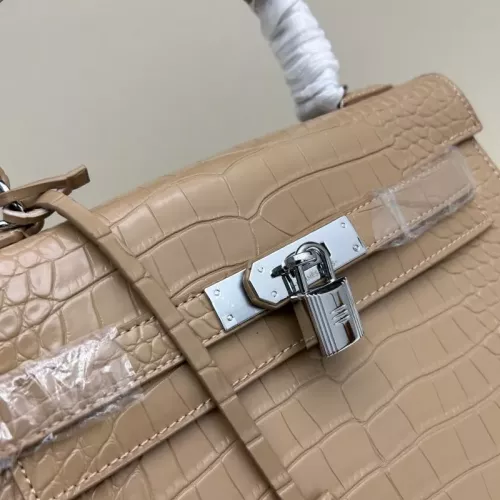 Cheap Hermes AAA Quality Handbags For Women #1384845 Replica Wholesale [$96.00 USD] [ITEM#1384845] on Replica Hermes AAA Quality Handbags