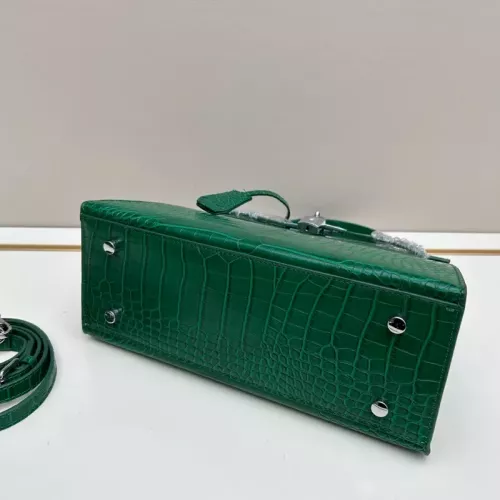 Cheap Hermes AAA Quality Handbags For Women #1384847 Replica Wholesale [$96.00 USD] [ITEM#1384847] on Replica Hermes AAA Quality Handbags