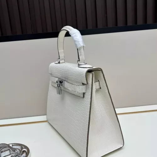 Cheap Hermes AAA Quality Handbags For Women #1384848 Replica Wholesale [$96.00 USD] [ITEM#1384848] on Replica Hermes AAA Quality Handbags