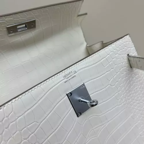 Cheap Hermes AAA Quality Handbags For Women #1384848 Replica Wholesale [$96.00 USD] [ITEM#1384848] on Replica Hermes AAA Quality Handbags