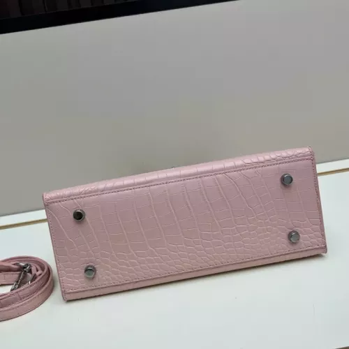 Cheap Hermes AAA Quality Handbags For Women #1384849 Replica Wholesale [$96.00 USD] [ITEM#1384849] on Replica Hermes AAA Quality Handbags