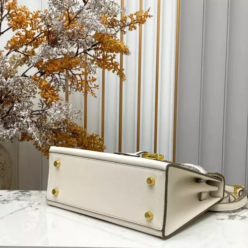 Cheap Hermes AAA Quality Handbags For Women #1384923 Replica Wholesale [$88.00 USD] [ITEM#1384923] on Replica Hermes AAA Quality Handbags