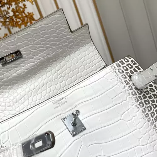 Cheap Hermes AAA Quality Handbags For Women #1385048 Replica Wholesale [$92.00 USD] [ITEM#1385048] on Replica Hermes AAA Quality Handbags