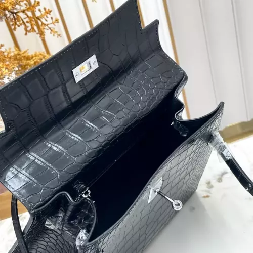 Cheap Hermes AAA Quality Handbags For Women #1385049 Replica Wholesale [$92.00 USD] [ITEM#1385049] on Replica Hermes AAA Quality Handbags