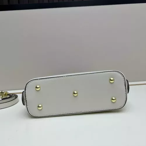 Cheap Gucci AAA Quality Handbags For Women #1385101 Replica Wholesale [$72.00 USD] [ITEM#1385101] on Replica Gucci AAA Quality Handbags