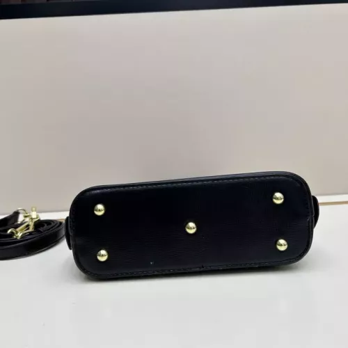 Cheap Gucci AAA Quality Handbags For Women #1385102 Replica Wholesale [$72.00 USD] [ITEM#1385102] on Replica Gucci AAA Quality Handbags